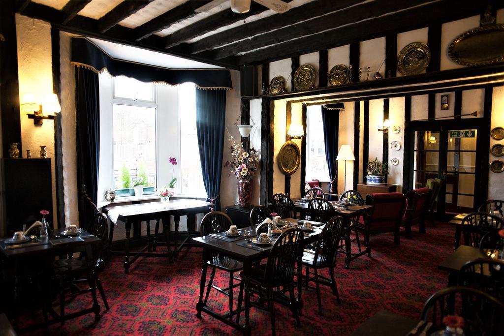 Hamilton Court Hotel Честер Экстерьер фото